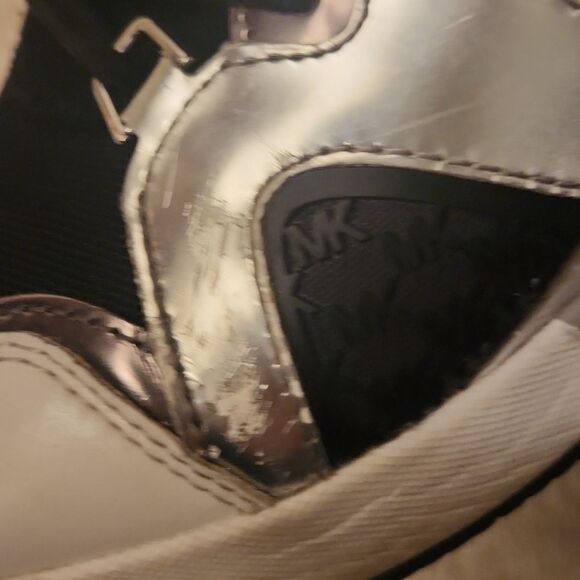 Michael Kors Women's "Liv" Black White & Silver Trainers w/ Inner Wedge Size 7.5 - Picture 7 of 16